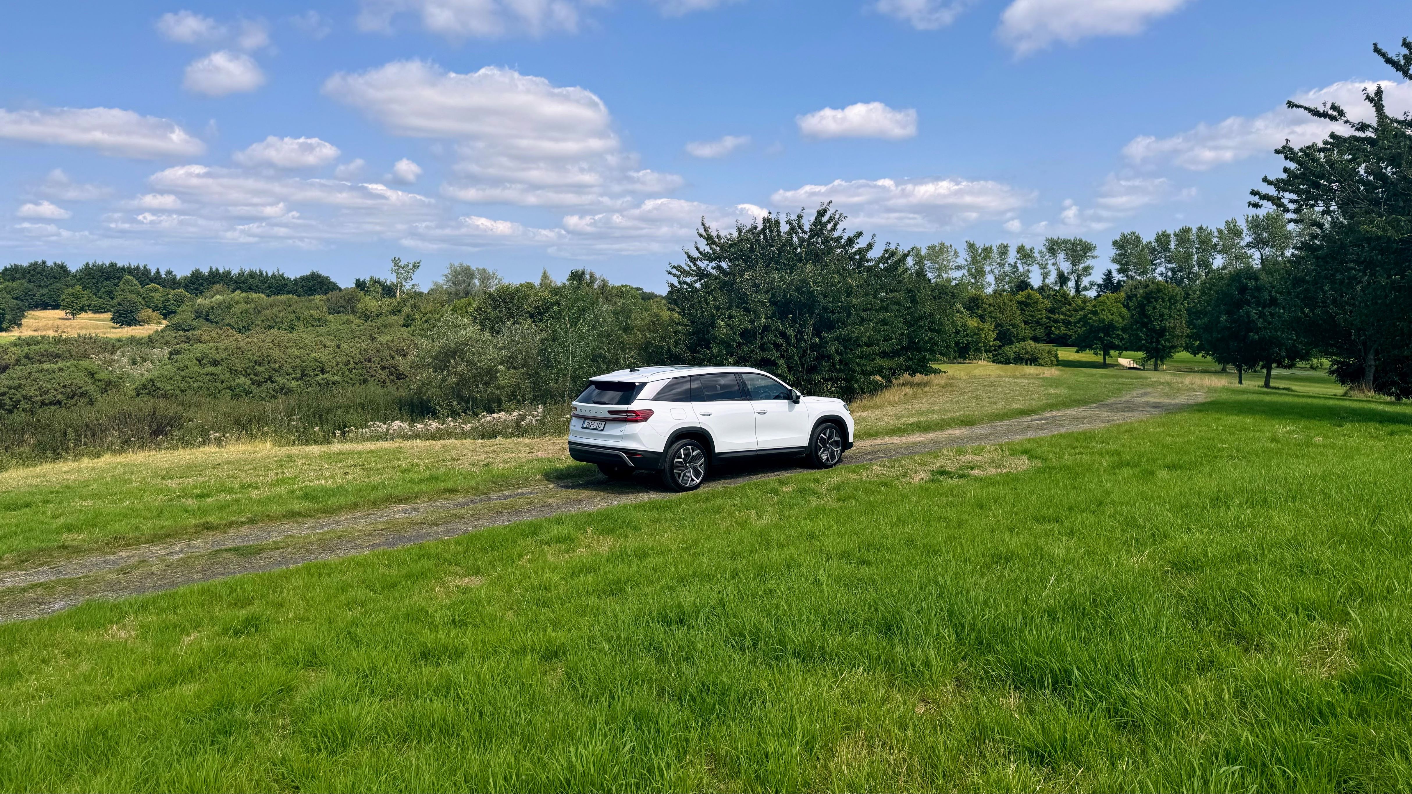 Discover the All-New Škoda Kodiaq iV Plug-In Hybrid at Burns Car Sales!